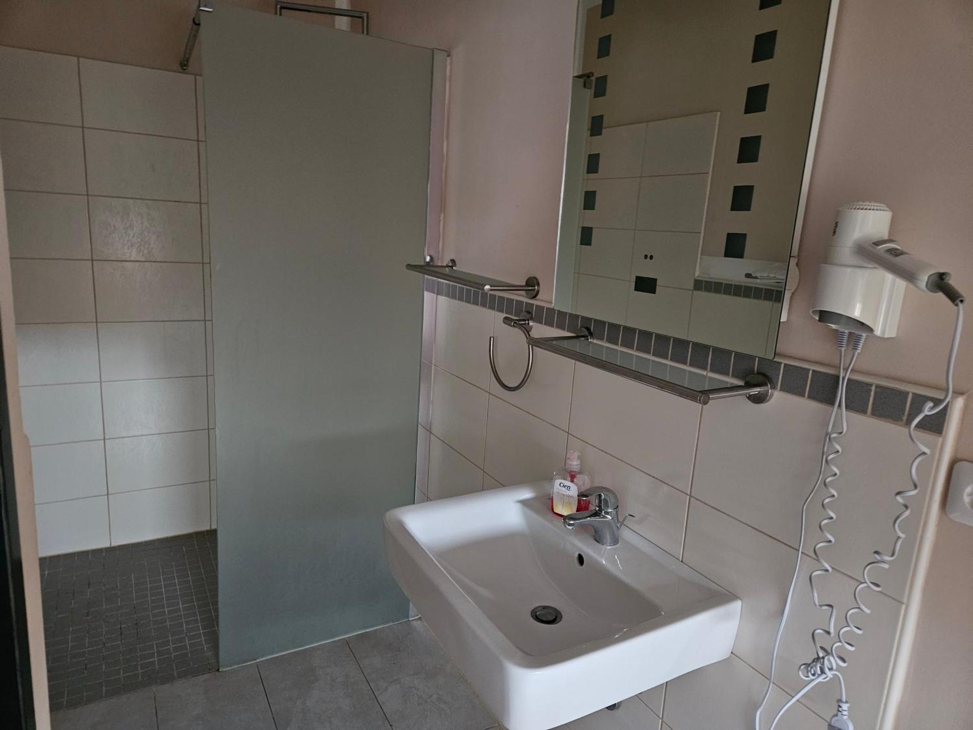Hotel Zur Schmiede Heiningen Zewnętrze zdjęcie